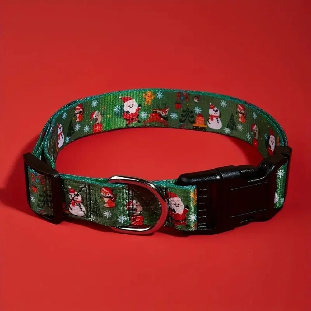 NWT Christmas Holiday Dog Collar Green Medium